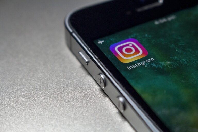 Jak zjistit, kdo sleduje vaše Instagramové příběhy